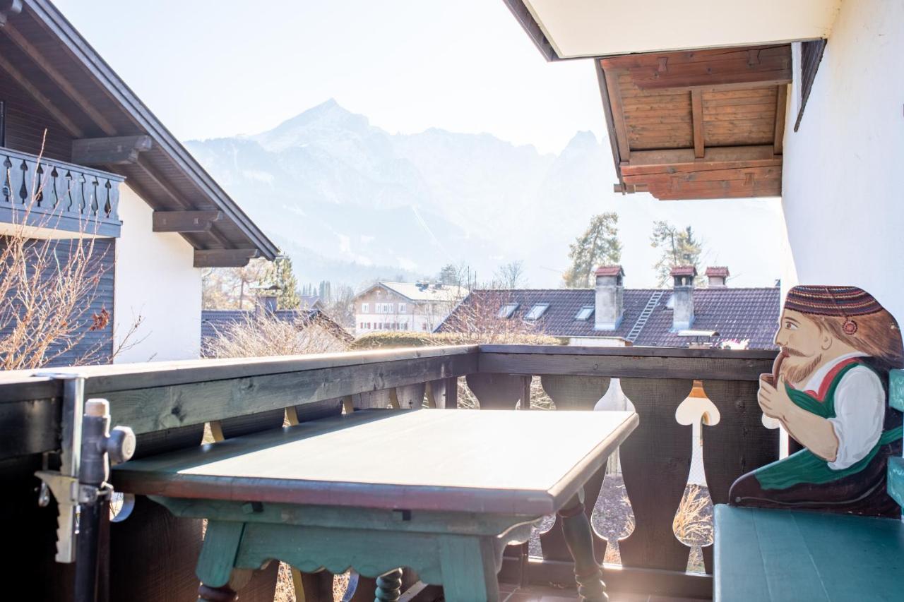 Aussicht Apartman Garmisch-Partenkirchen Kültér fotó