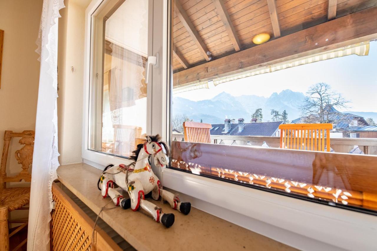 Aussicht Apartman Garmisch-Partenkirchen Kültér fotó