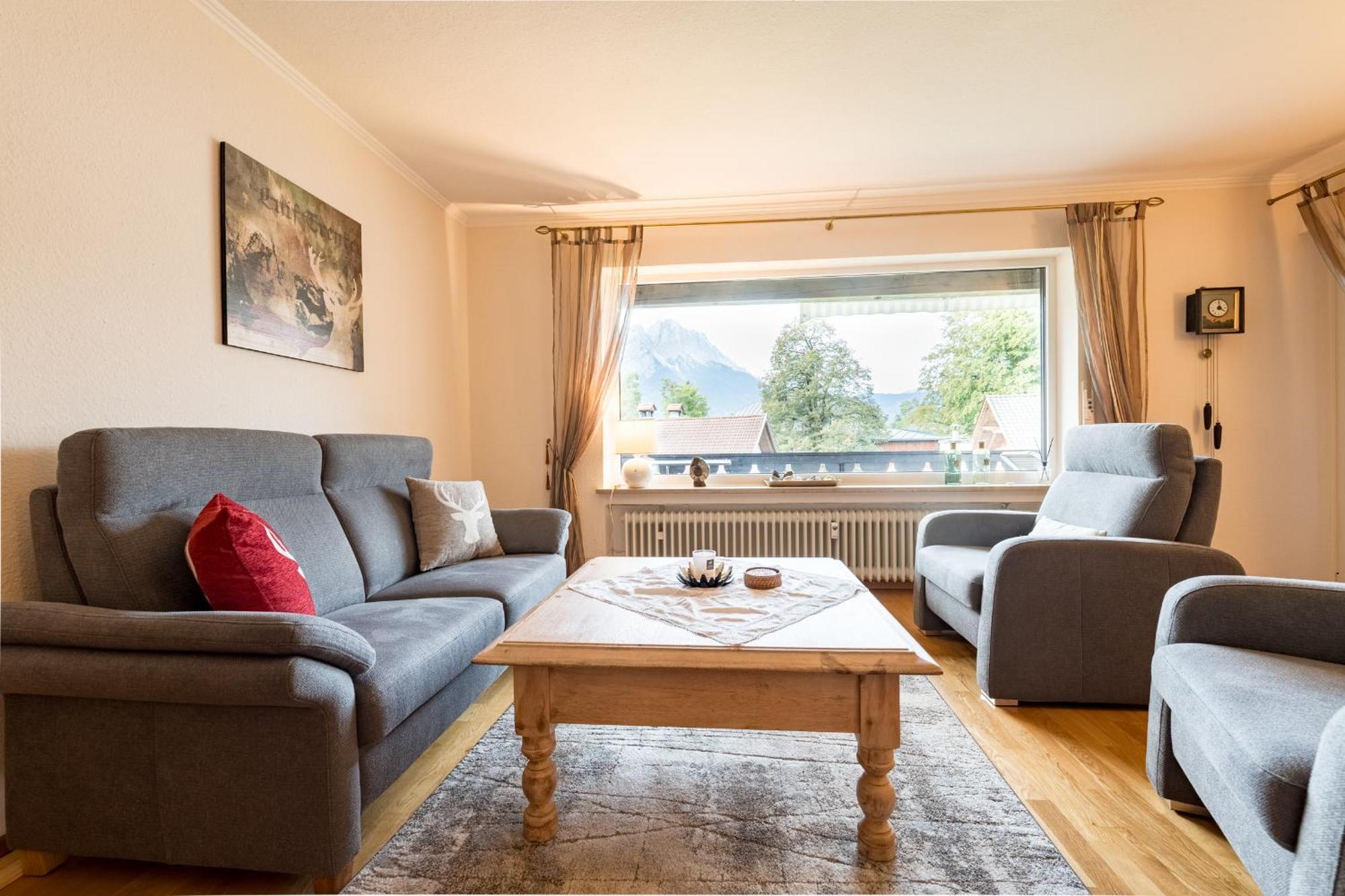Aussicht Apartman Garmisch-Partenkirchen Kültér fotó
